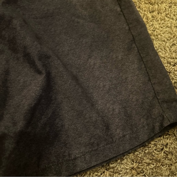 Gray swim trunks - Picture 2 of 7